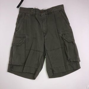 Men’s flat front distressed look cargo shorts.
